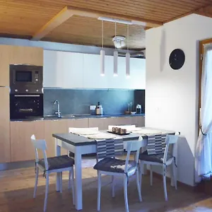 Ladina Apartment Padola